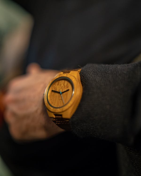 Montres en bois : le style au naturel et écoresponsable